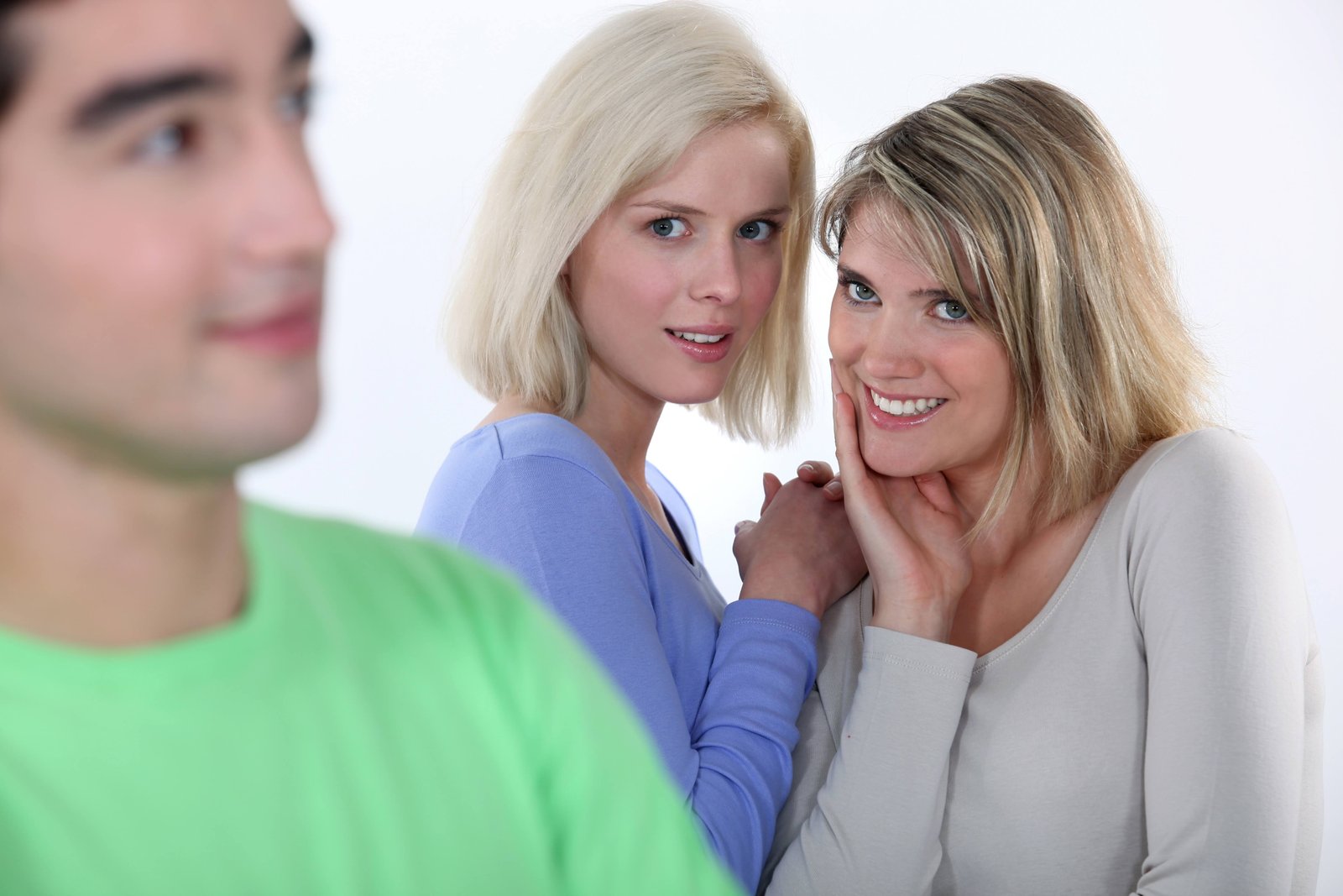 Strategies to Increase Sales In AI world